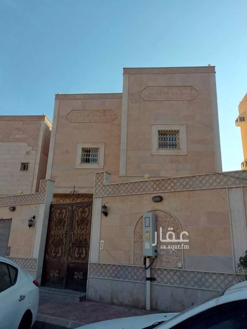 عمارة للبيع في شارع ربيعه بن رقيع التميمي, حي الدفاع, مدينة المدينة المنورة, منطقة المدينة المنورة 1 صورة