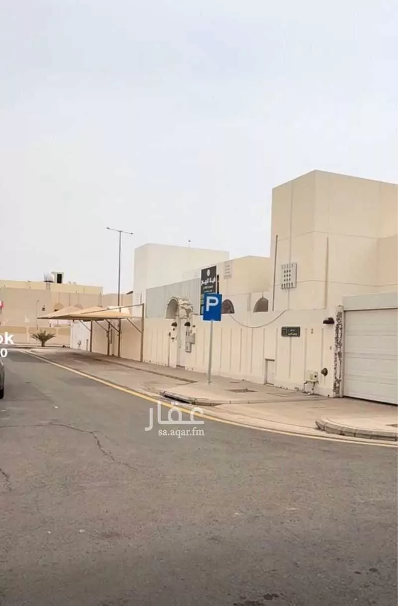فيلا للبيع في شارع قيس بن ابي حازم, حي الإسكان, مدينة المدينة المنورة, منطقة المدينة المنورة