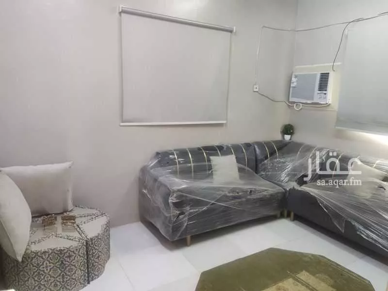 عمارة للإيجار في شارع حفص بن عمرو, حي عتيقة, مدينة الرياض, منطقة الرياض 1 صورة