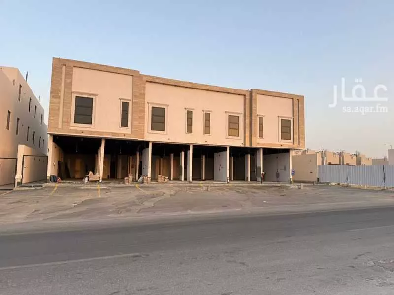 عمارة للبيع في شارع السنبل, حي الجنادرية, مدينة الرياض, منطقة الرياض 1 صورة