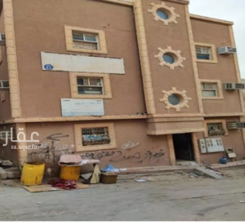 عمارة للإيجار في شارع جرجاء, حي المرقب, مدينة الرياض, منطقة الرياض 1 صورة
