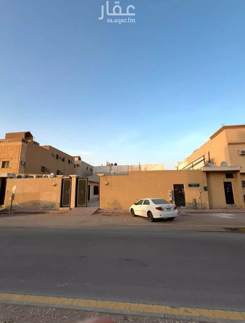 استراحة للبيع في شارع الكواكب, حي السعادة, مدينة الرياض, منطقة الرياض 1 صورة