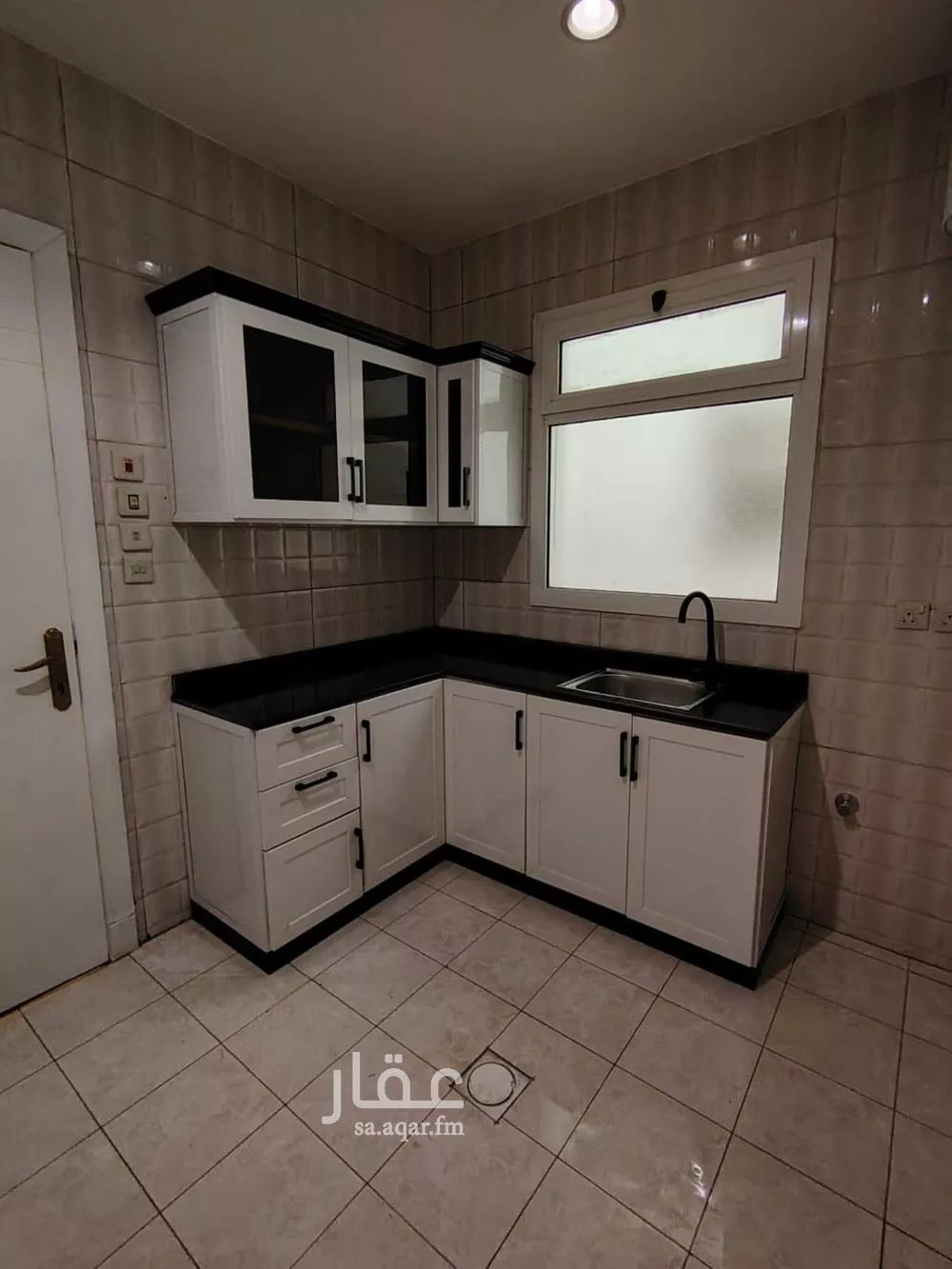 شقة للإيجار في شارع عبدالرحمن بن خميس, حي العارض, مدينة الرياض, منطقة الرياض 1 صورة