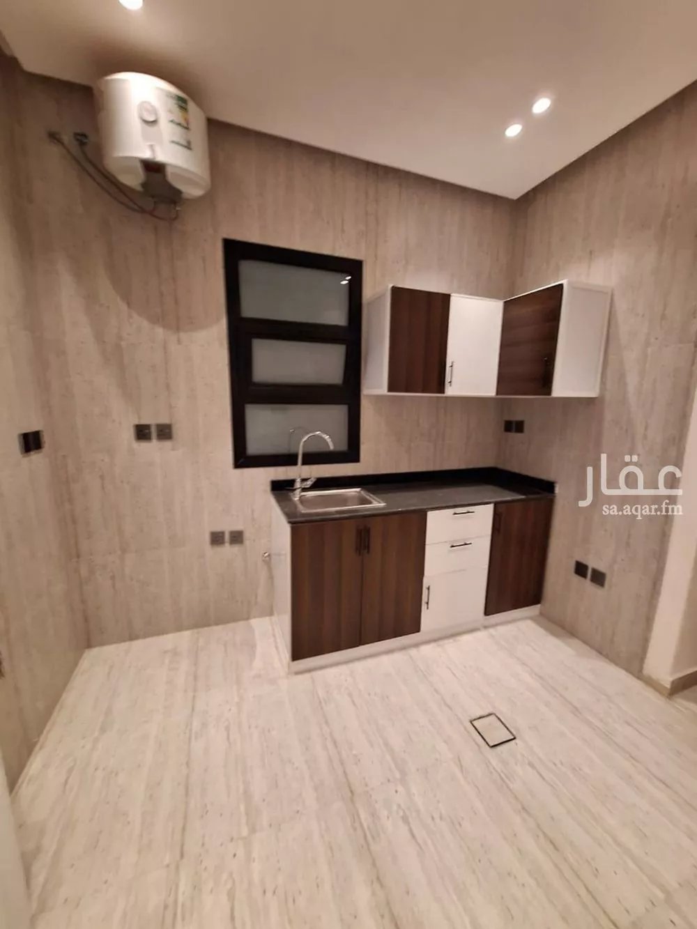 شقة للإيجار في شارع ابي علي الهجري, حي العارض, مدينة الرياض, منطقة الرياض 1 صورة