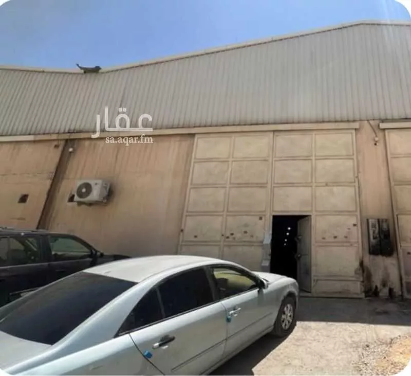 مستودع للإيجار في شارع البكيرية, حي الفيصلية, مدينة الرياض, منطقة الرياض 1 صورة