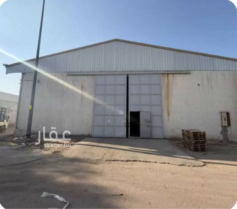 مستودع للإيجار في شارع جبل بتران, حي بدر, مدينة الرياض, منطقة الرياض 1 صورة