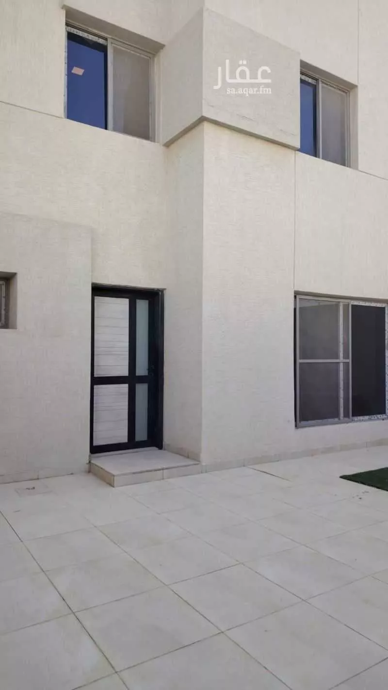 فيلا للبيع في شارع راشد بن جريس, حي النرجس, مدينة الرياض, منطقة الرياض 1 صورة