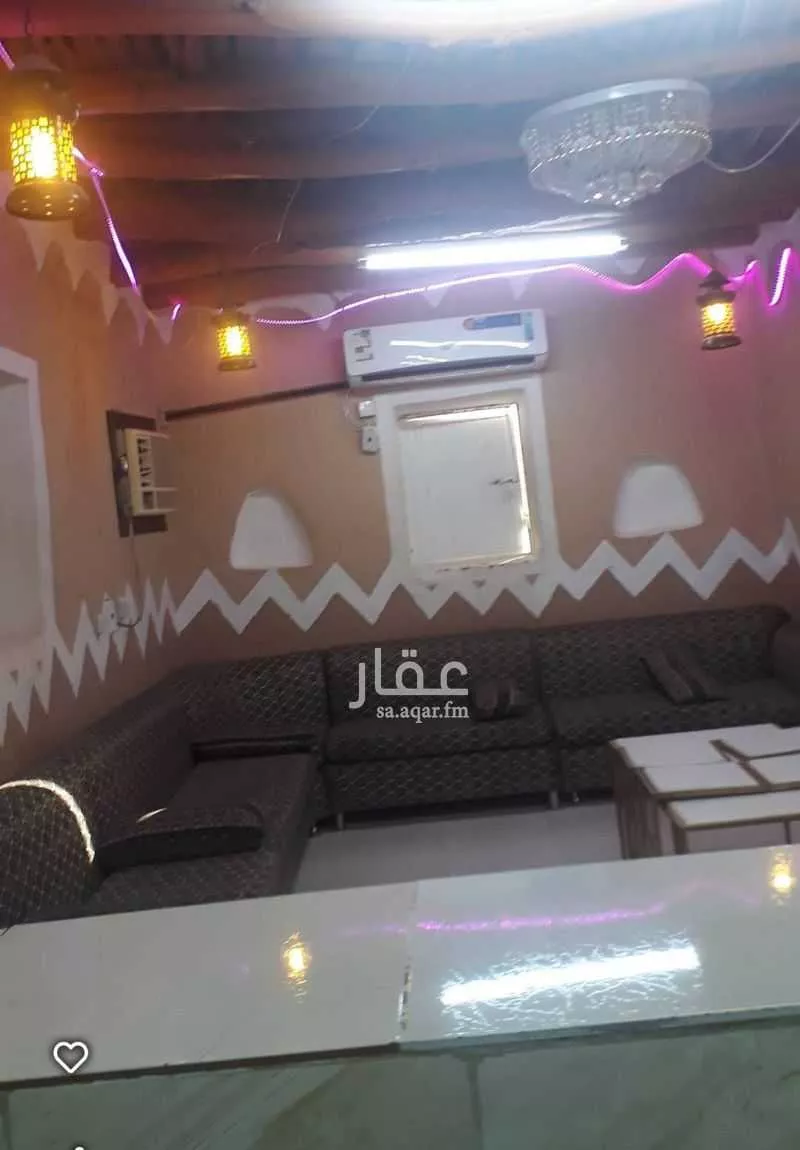 استراحة للبيع في حي ، شارع ام القرى ، حي الروضة الشمالية ، شرورة ، شرورة 1 صورة