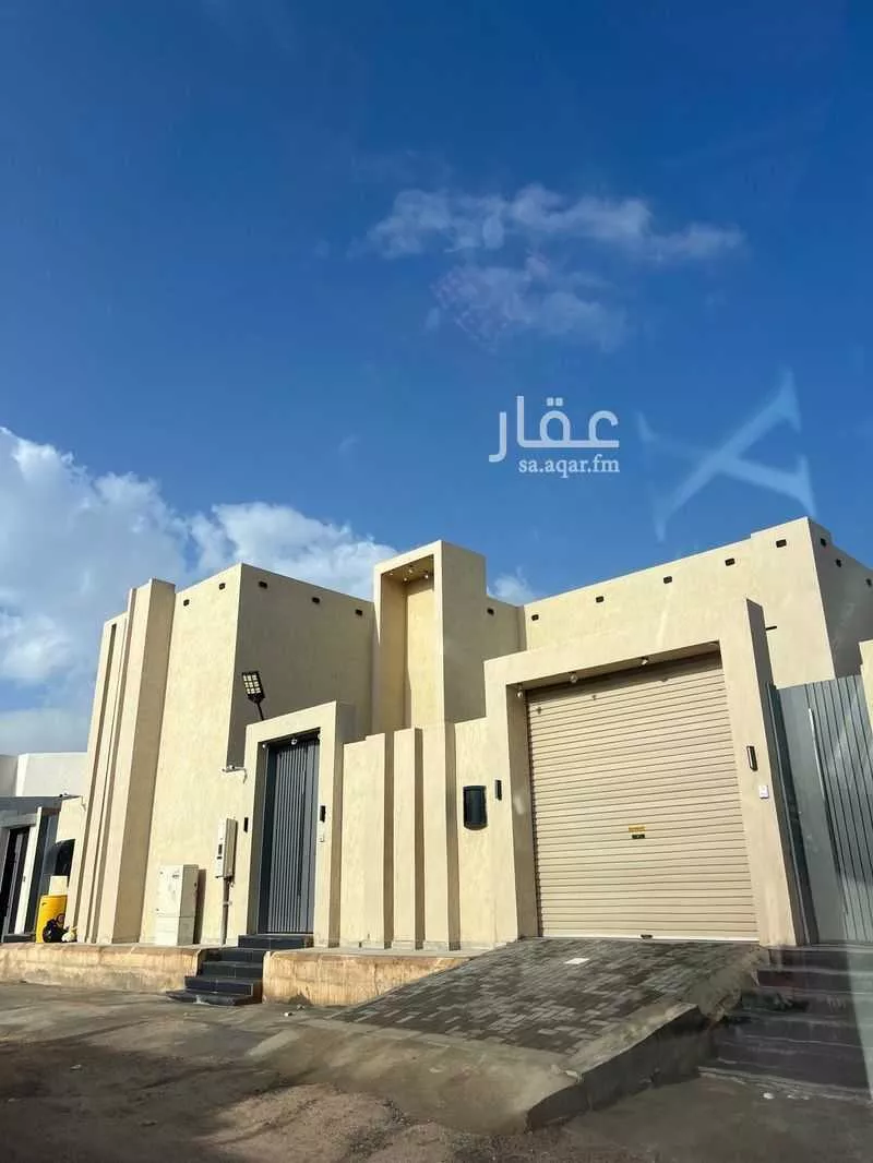 فيلا للبيع في شارع العليا 33 ، الدوادمي ، الدوادمي 1 صورة