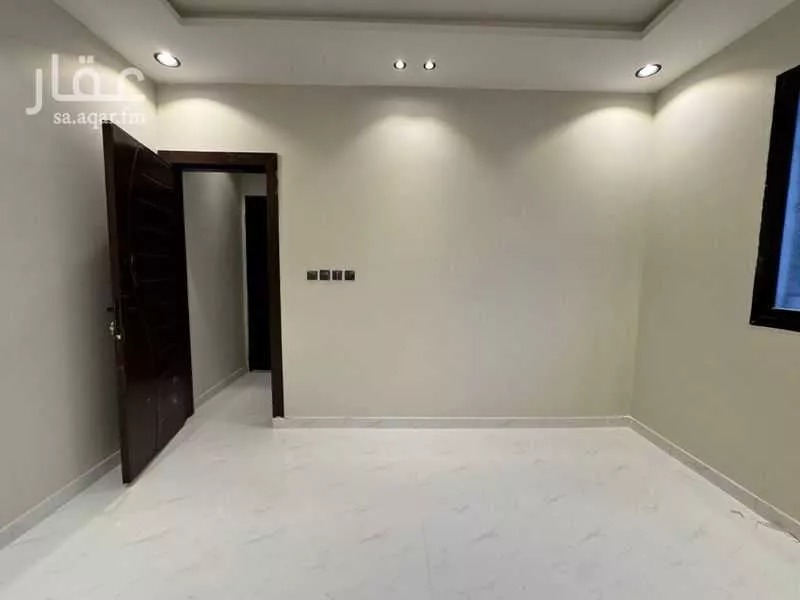 دور للإيجار في شارع الامام ال??خاري, حي بدر, مدينة الرياض, منطقة الرياض 1 صورة