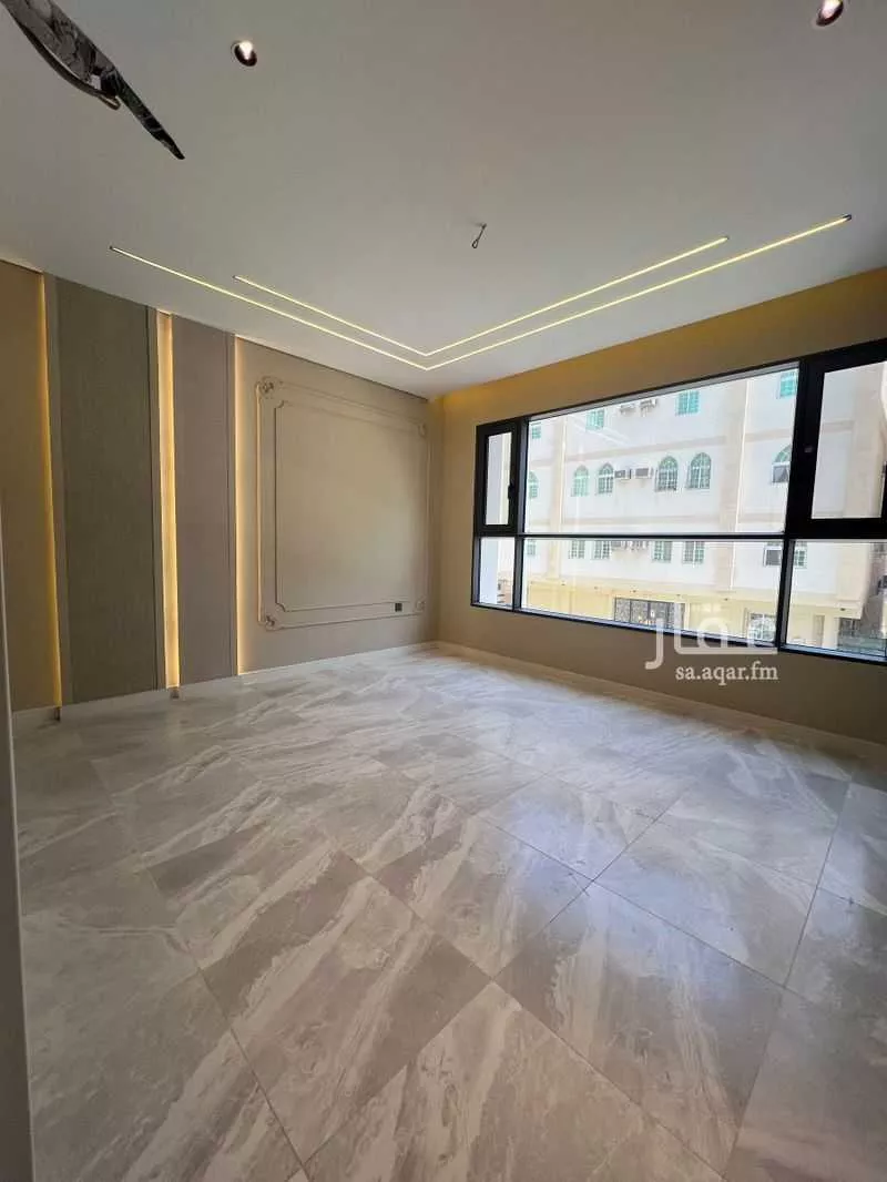 شقة للبيع في شارع عمير بن عقبه بن عمرو الانصاري, حي الملك فهد, مدينة مكه المكرمه, منطقة مكة المكرمة 1 صورة