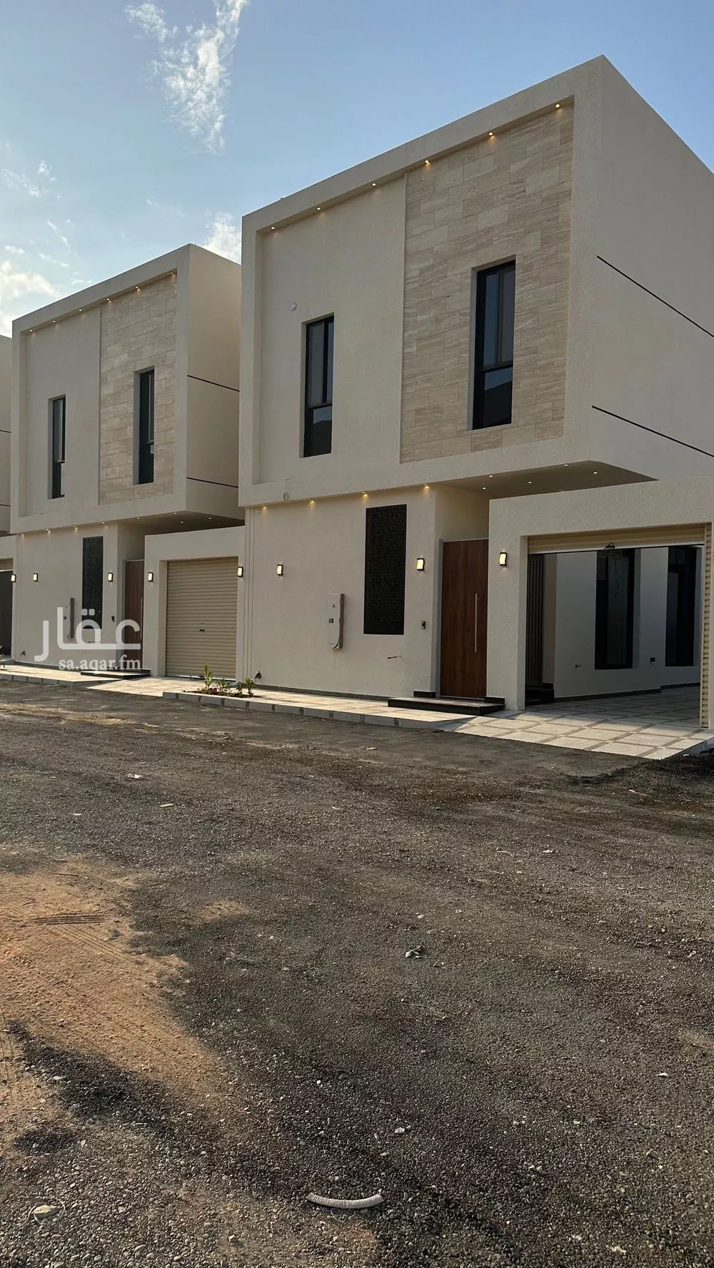 فيلا للبيع في شارع أبي زرعة الهمذاني, حي المهدية, مدينة الرياض, منطقة الرياض 1 صورة