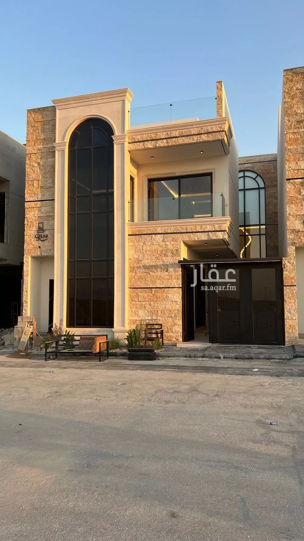 فيلا للبيع في شارع عبداللطيف بن المبارك, حي المهدية, مدينة الرياض, منطقة الرياض 1 صورة