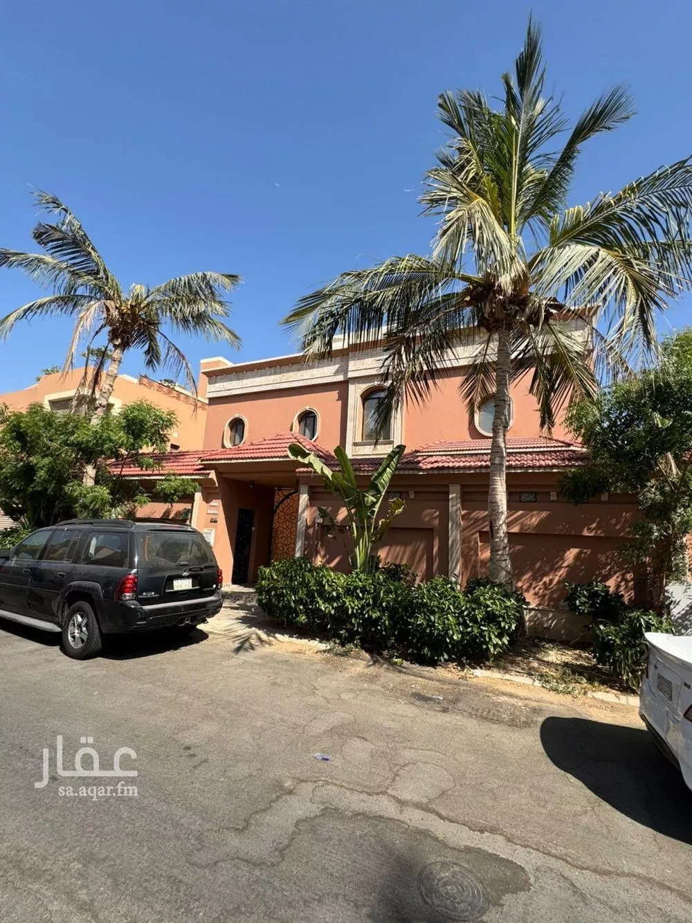فيلا للبيع في شارع ابي القاسم السلمي, حي البساتين, مدينة جدة, منطقة مكة المكرمة 1 صورة