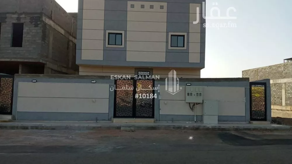 فيلا للبيع في حي الخضراء, مدينة المدينه المنوره, منطقة المدينة المنورة 1 صورة