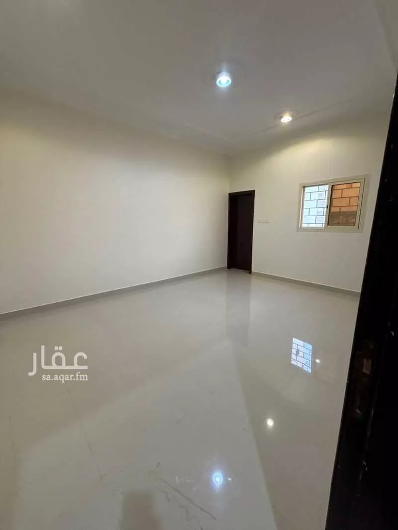 فيلا للبيع في شارع حصن ابن وبرة الطائي, حي الشفاء, مدينة حائل, منطقة حائل