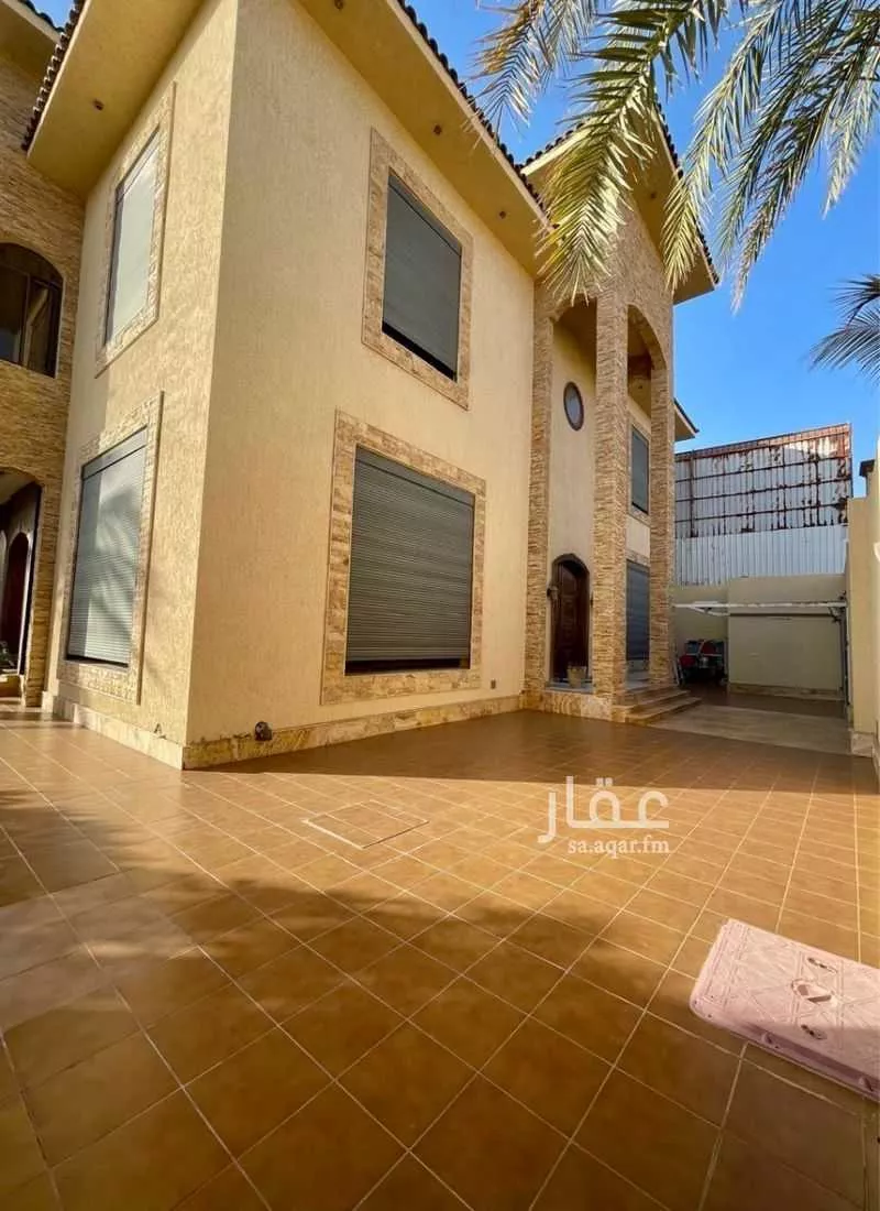 فيلا للبيع في شارع أبي القاسم الأسدي, حي أبحر الشمالية, مدينة جدة, منطقة مكة المكرمة 1 صورة