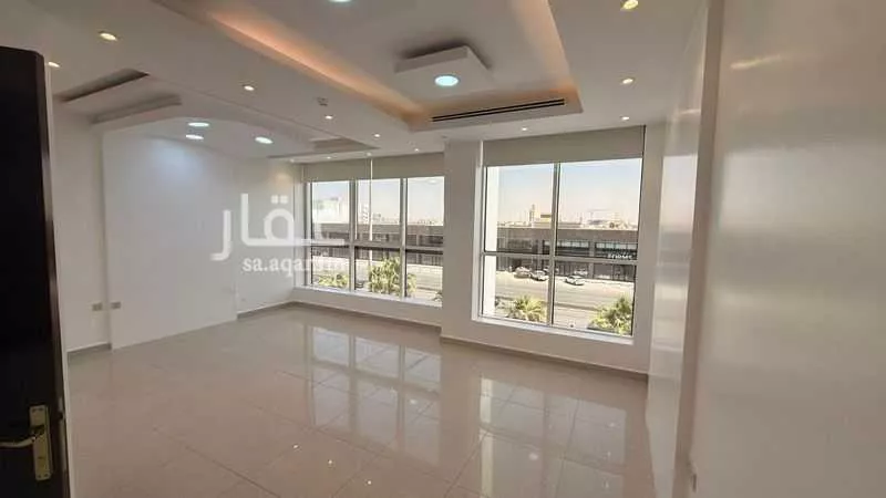 مكتب تجاري للإيجار في شارع رفحاء, حي الصحافة, مدينة الرياض, منطقة الرياض 1 صورة