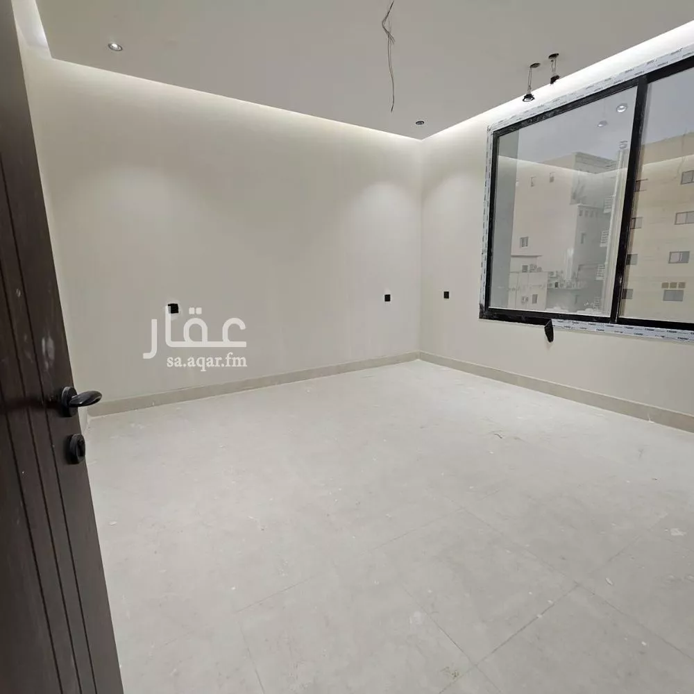 شقة للبيع في شارع اركوان الرومي, حي النعيم, مدينة جدة, منطقة مكة المكرمة 1 صورة