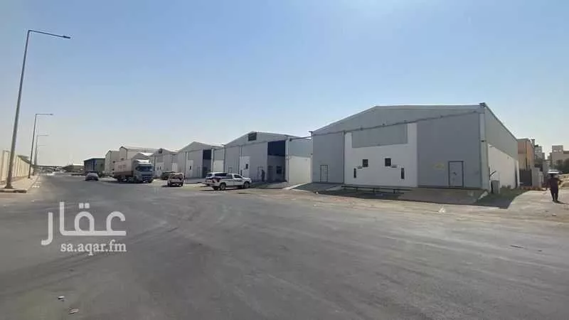 مستودع للإيجار في شارع محمد علي حبشي, حي العزيزية, مدينة الرياض, منطقة الرياض 1 صورة