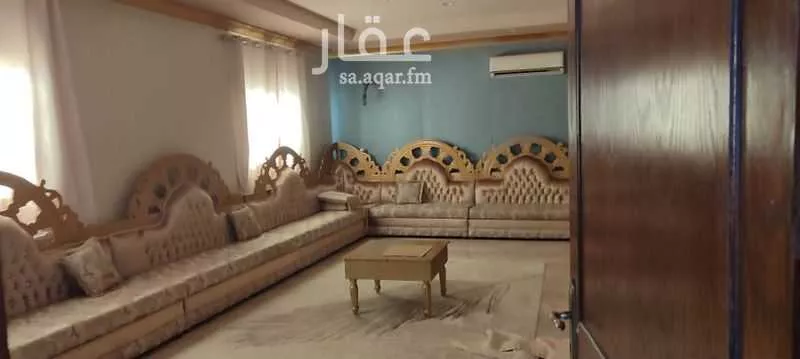 فيلا للبيع في شارع عصفور القزاز ، حي القرينية ، جدة ، جدة 1 صورة