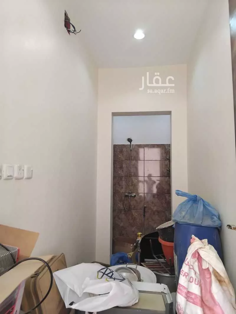 غرفة للإيجار في شارع عبدالله مدهر ، حي النرجس ، الرياض ، منطقة الرياض 1 صورة