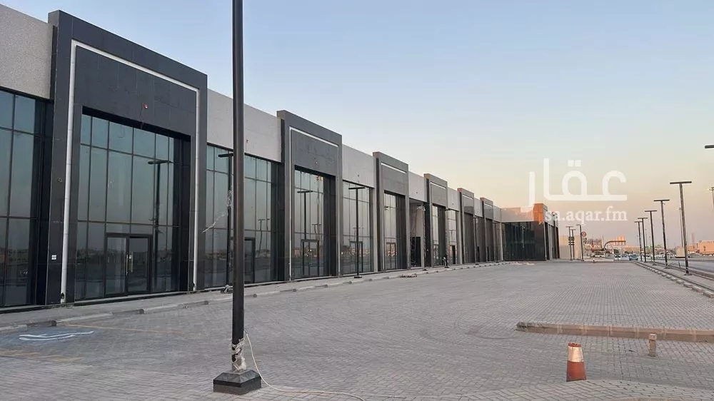 محل للإيجار في شارع عمر بن الخطاب, حي الصفاء, مدينة الرياض, منطقة الرياض 1 صورة