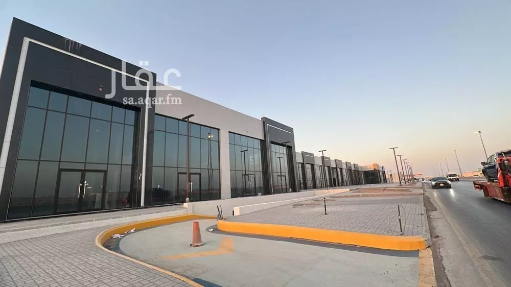محل للإيجار في شارع الدائري الشرقي الفرعي, حي الصفاء, مدينة الرياض, منطقة الرياض 1 صورة