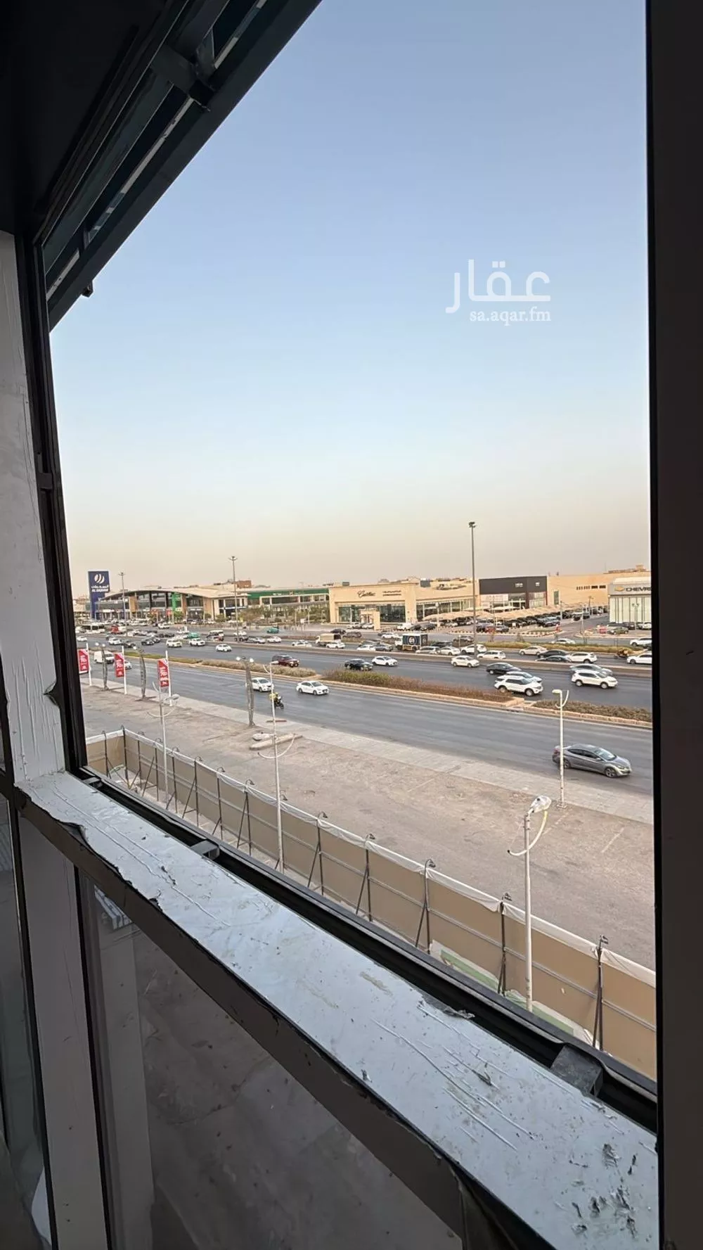 مكتب تجاري للإيجار في شارع أسعد بن زرارة, حي الروضة, مدينة الرياض, منطقة الرياض 1 صورة