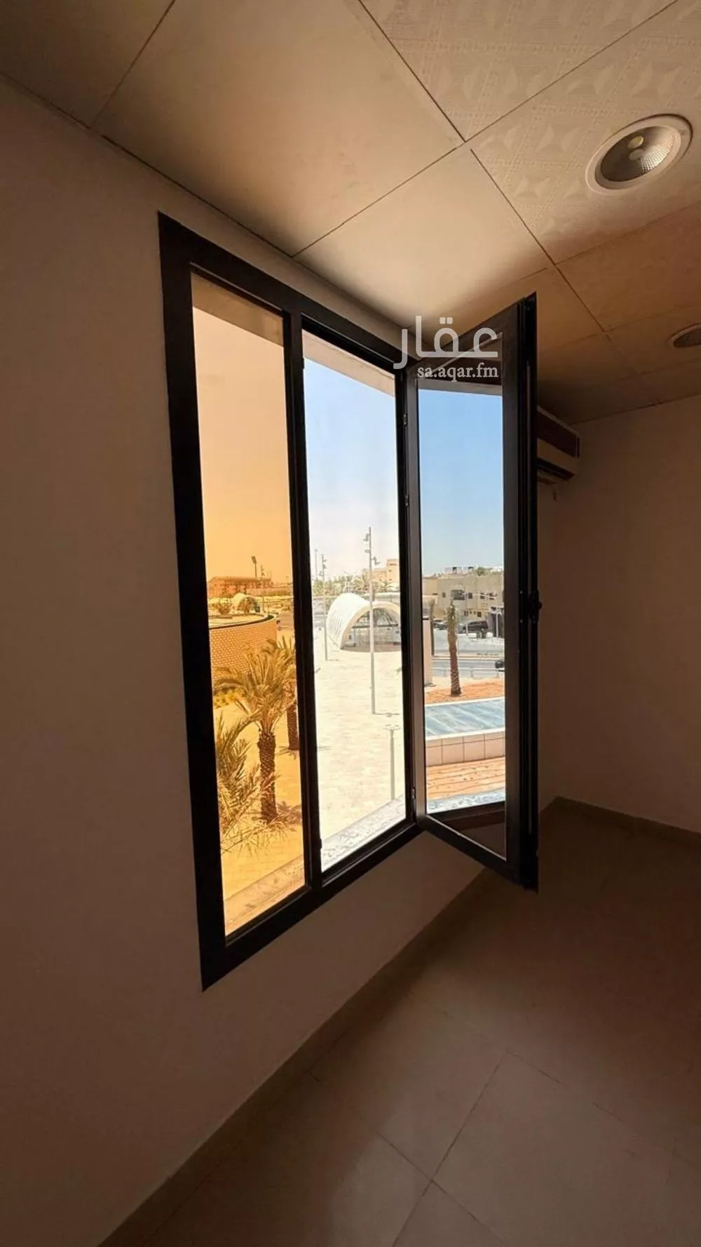 مكتب تجاري للإيجار في شارع زيد بن الخطاب, حي الملز, مدينة الرياض, منطقة الرياض 1 صورة