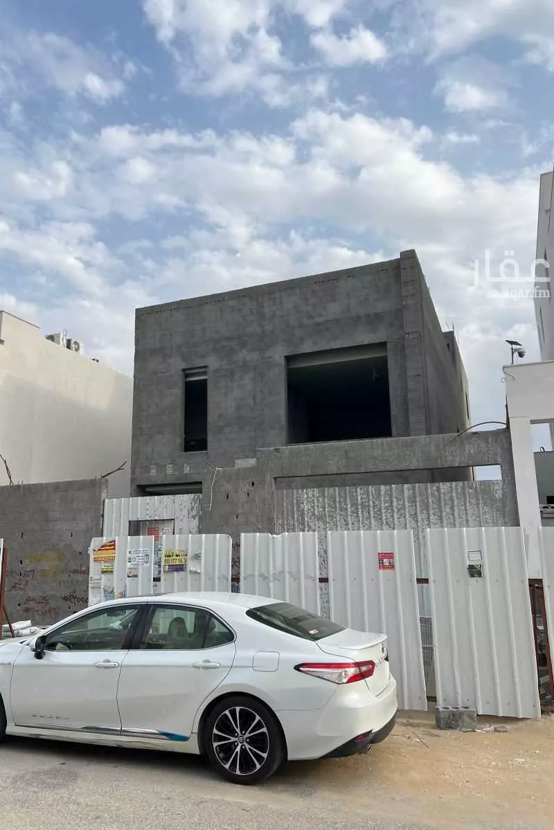 فيلا للبيع في شارع الفضل, حي الزهراء, مدينة القطيف, المنطقة الشرقية 1 صورة