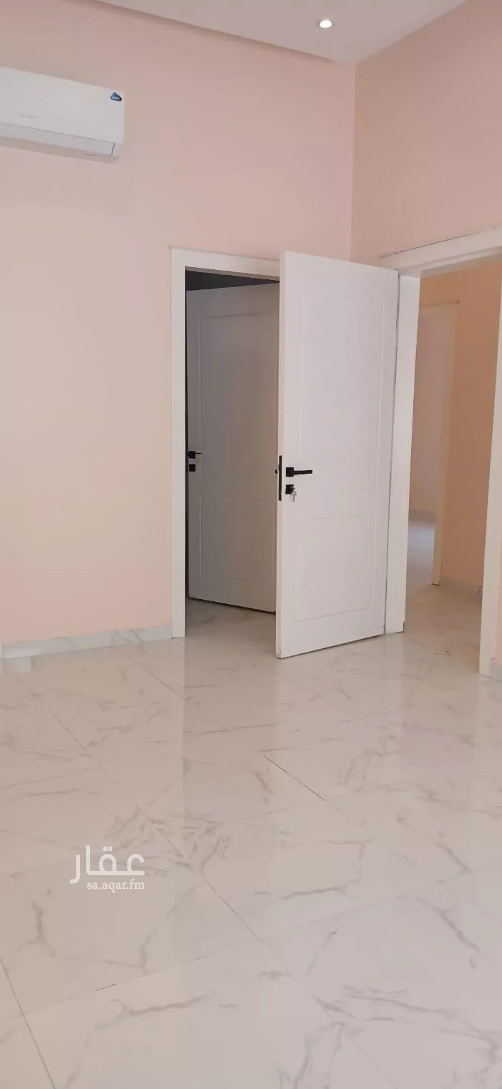 شقة للإيجار في شارع أبي مسحل, حي الملك فهد, مدينة الرياض, منطقة الرياض 1 صورة