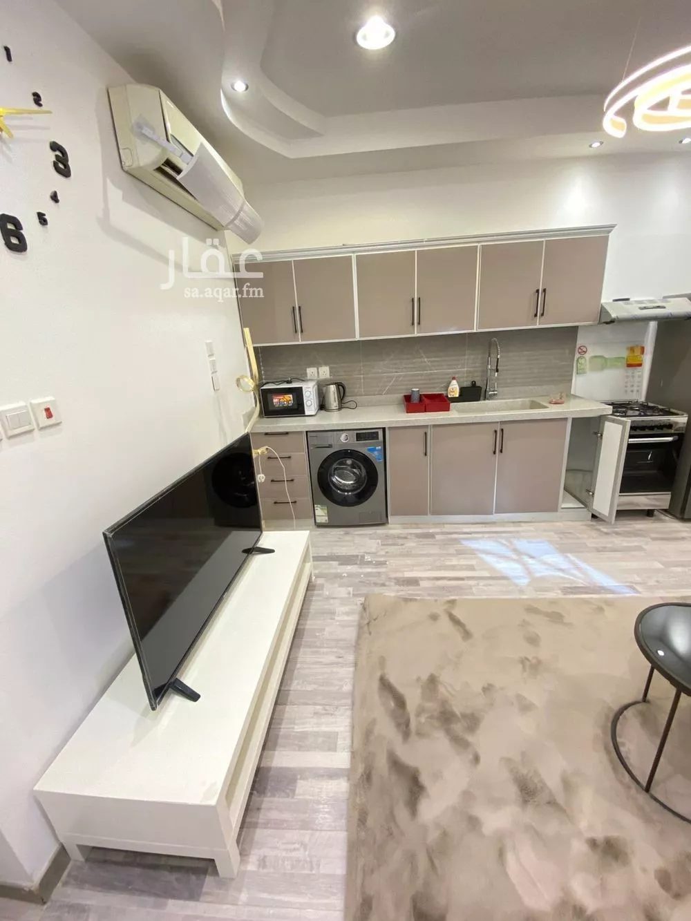 شقة للإيجار في شارع  محمد ابن ابراهيم ابن جبير, حي الملك فهد, مدينة الرياض, منطقة الرياض 1 صورة