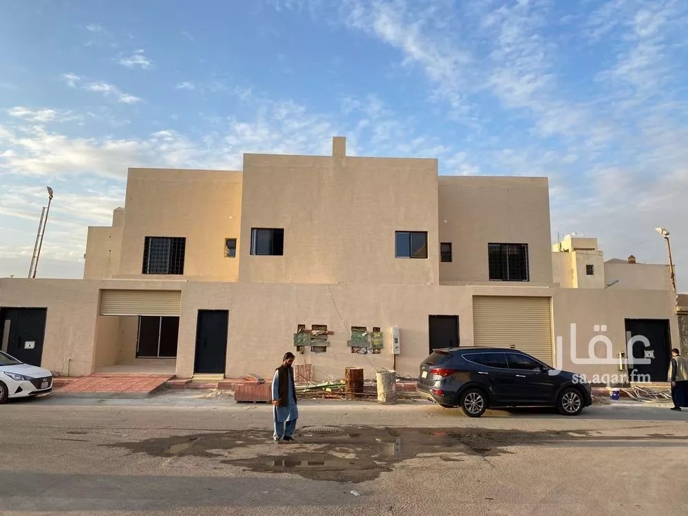 فيلا للإيجار في شارع محمد بن أحمد الفاسي, حي السعادة, مدينة الرياض, منطقة الرياض 1 صورة