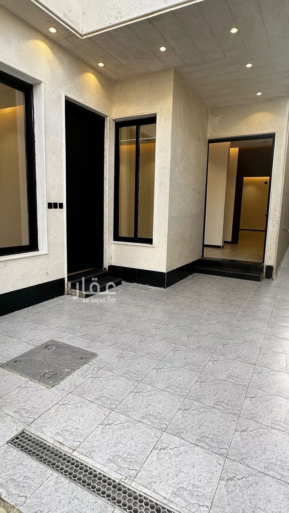 دور للبيع في شارع شارع الميناء , حي الندوة, مدينة الرياض, منطقة الرياض 1 صورة