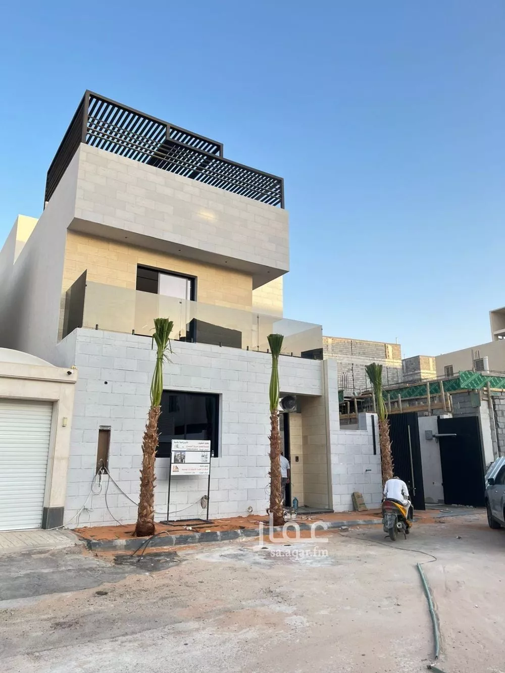 فيلا للبيع في شارع عبدالله السعدي, حي المهدية, مدينة الرياض, منطقة الرياض 1 صورة