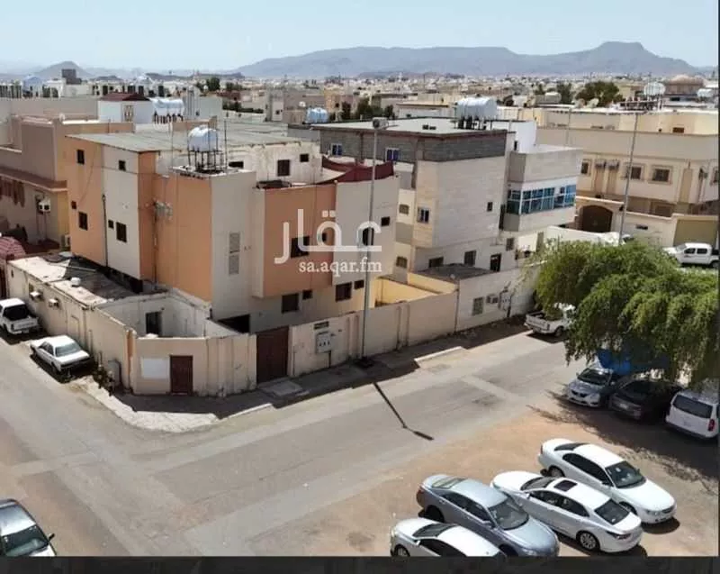 عمارة للبيع في شارع انس ابن فضالة ، حي الدفاع ، المدينة المنورة ، منطقة المدينة المنورة 1 صورة