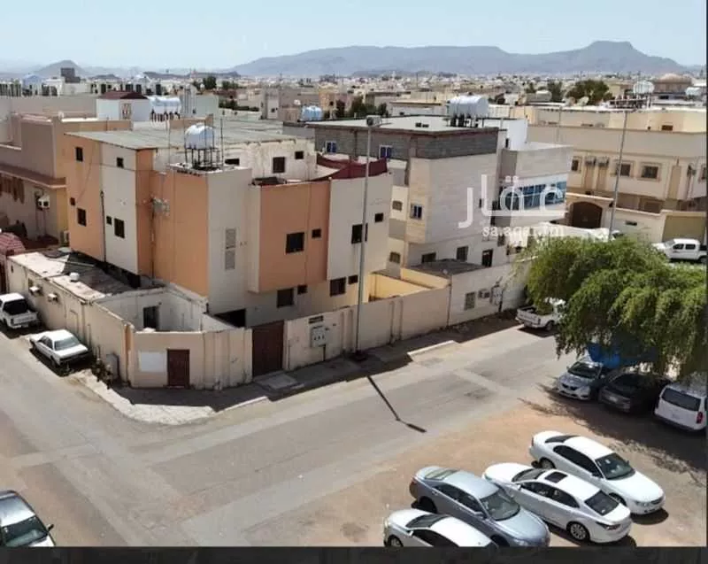 عمارة للبيع في شارع انس ابن فضالة ، حي الدفاع ، المدينة المنورة ، منطقة المدينة المنورة 1 صورة