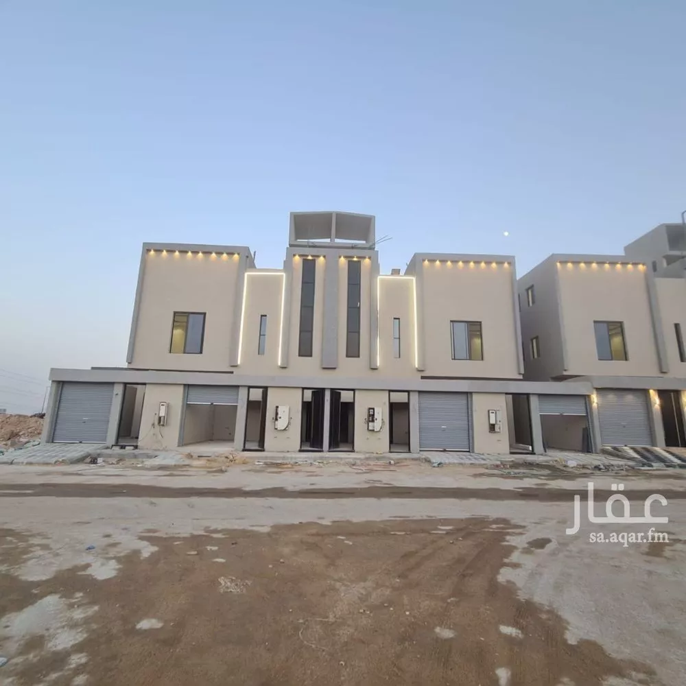 دور للبيع في شارع حميد الطويل, حي عكاظ, مدينة الرياض, منطقة الرياض 1 صورة