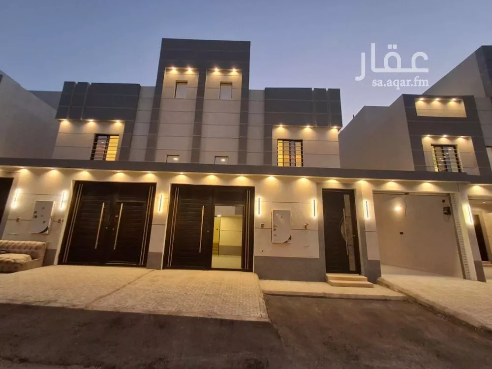دور للبيع في شارع الامام البخاري, حي بدر, مدينة الرياض, منطقة الرياض 1 صورة