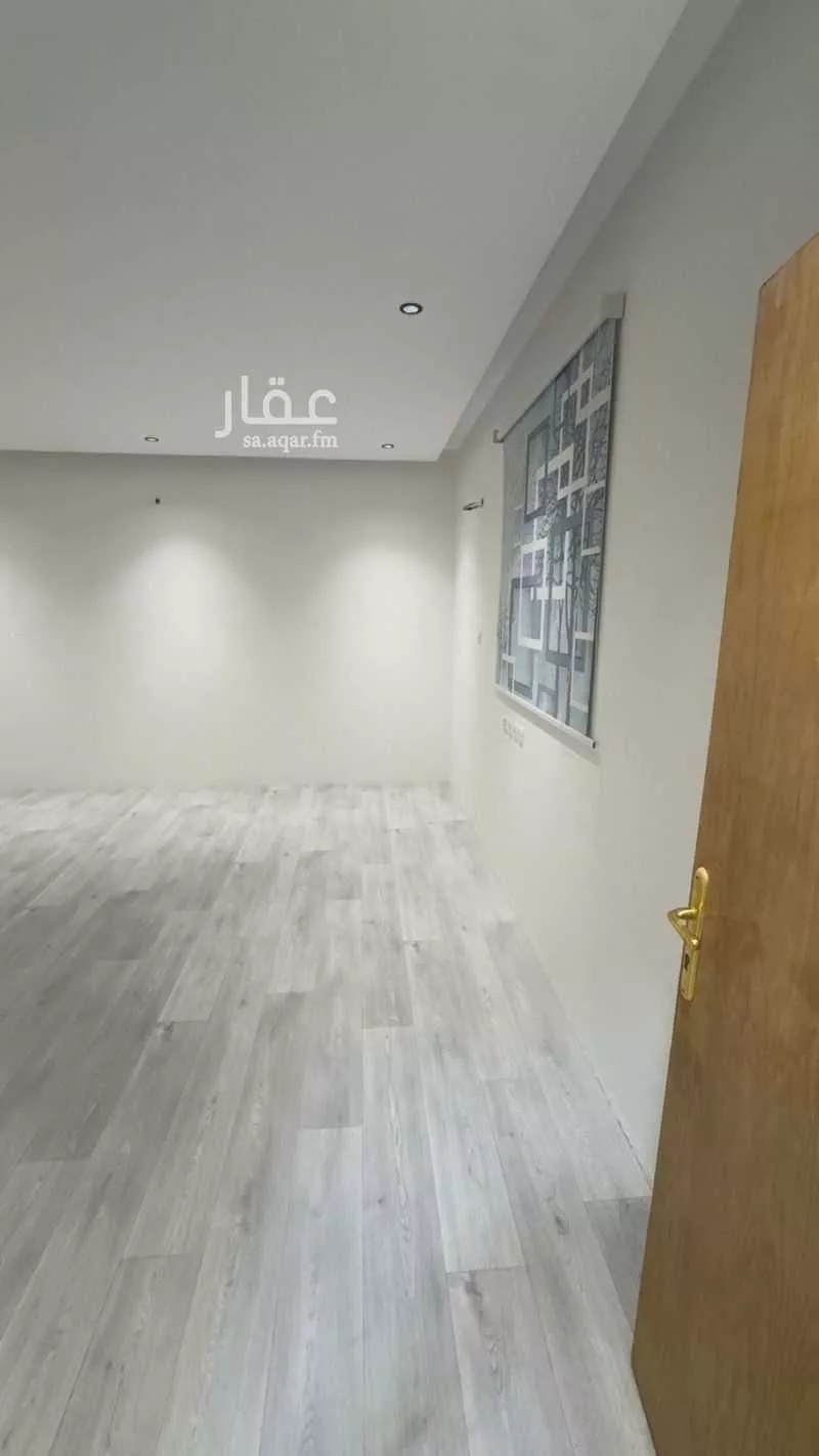 شقة للإيجار في شارع الشيخ حسن بن حسين بن علي, حي إشبيلية, مدينة الرياض, منطقة الرياض 1 صورة