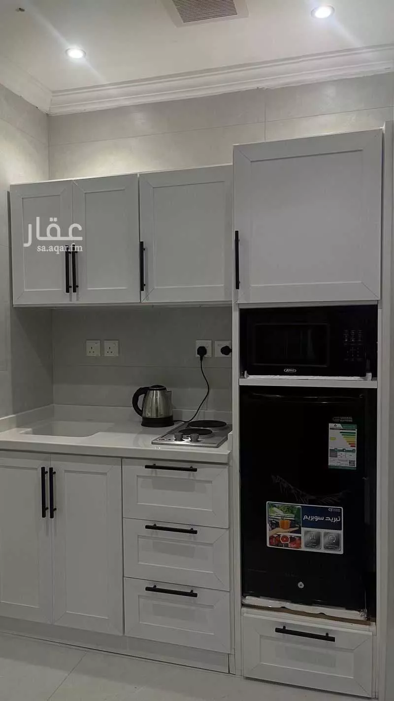 استديو مفروش للحجز في شارع قيس ابن بحر ، حي مذينب ، المدينة المنورة ، منطقة المدينة المنورة 1 صورة