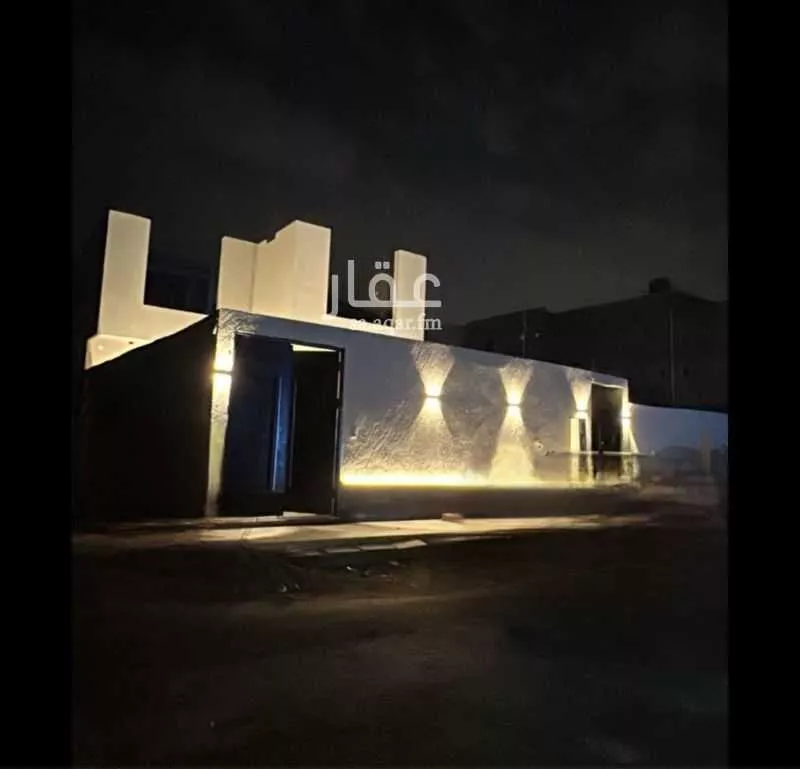 عمارة للبيع في شارع عبدالملك ابن جبير ، حي العاقول ، المدينة المنورة ، منطقة المدينة المنورة 1 صورة