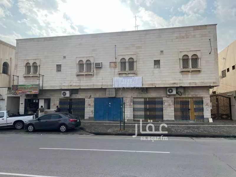 عمارة للبيع في شارع  الشافعي, حي الروابي, مدينة الرياض, منطقة الرياض 1 صورة