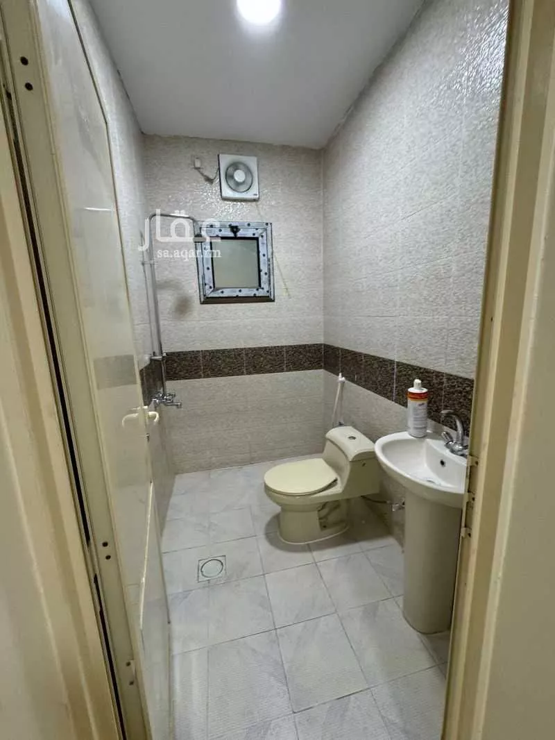 عمارة للإيجار في شارع عبدالله ابن عسكر, حي الحزام الأخضر, مدينة الاحساء, المنطقة الشرقية 1 صورة