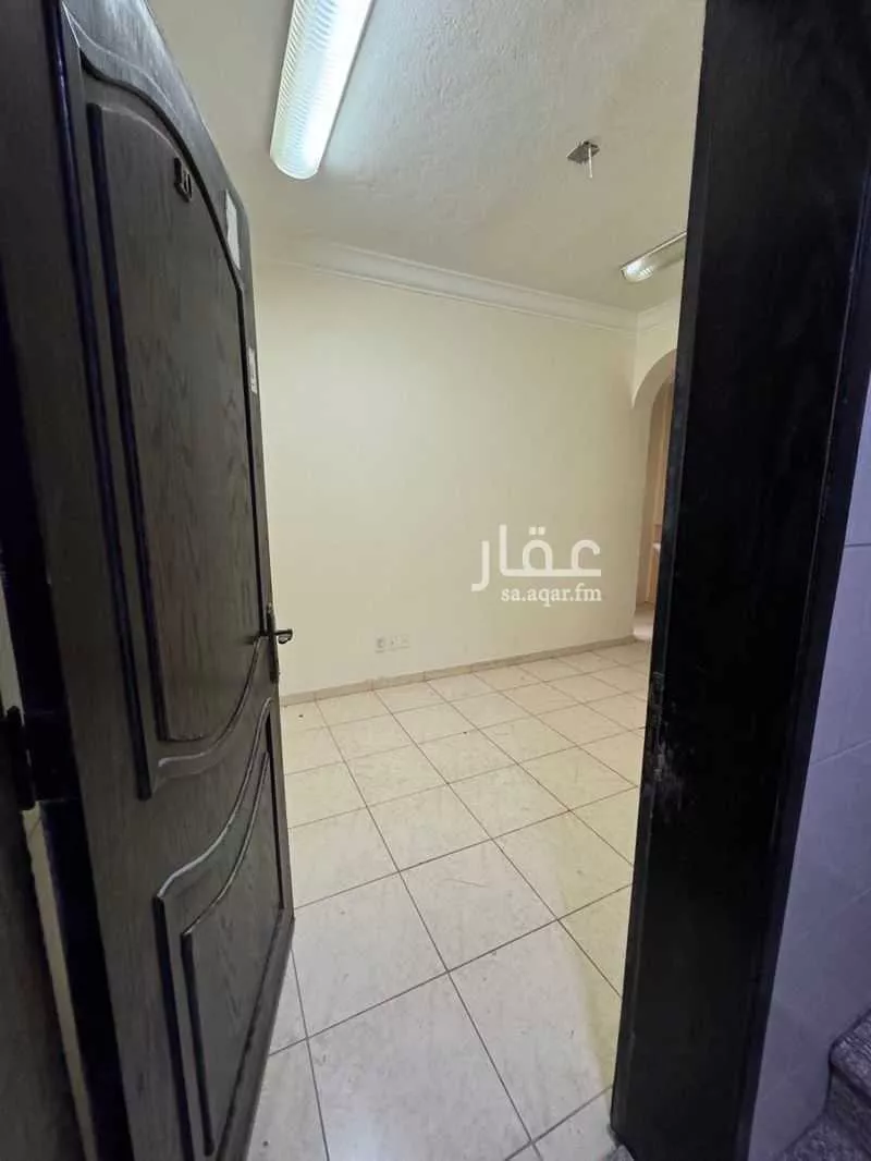 عمارة للإيجار في شارع الامير ناصر ابن عبدالعزيز, حي الخبرالشمالية, مدينة الخبر, المنطقة الشرقية 1 صورة