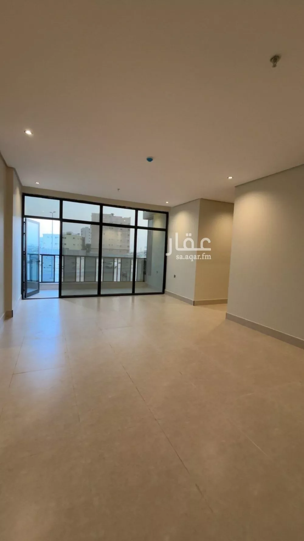 شقة للبيع في شارع احمد بن عجيان, حي طيبة, مدينة الدمام, المنطقة الشرقية 1 صورة