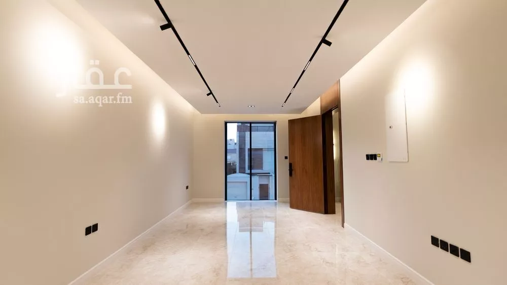 دور للبيع في شارع مصطفى عبدالرزاق, حي العارض, مدينة الرياض, منطقة الرياض 1 صورة