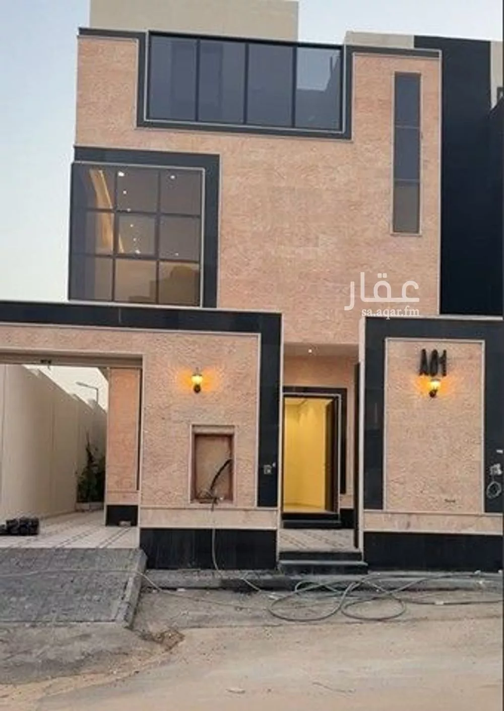 فيلا للبيع في شارع أبي العز الحبشي, حي المرجان, مدينة الرياض, منطقة الرياض 1 صورة