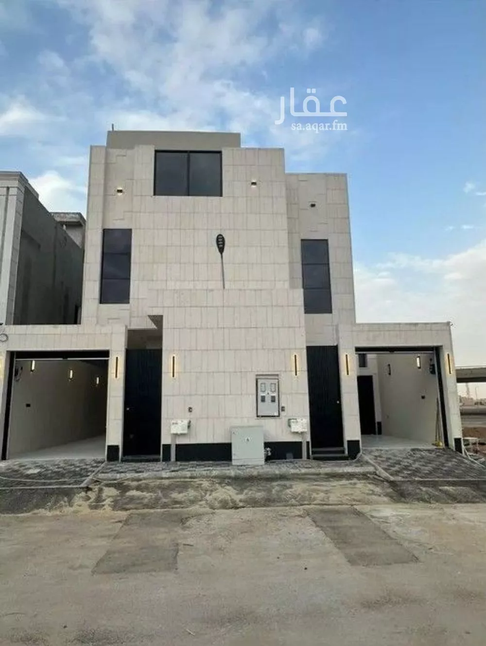 فيلا للبيع في شارع المعيزيلة, حي المعيزيلة, مدينة الرياض, منطقة الرياض 1 صورة